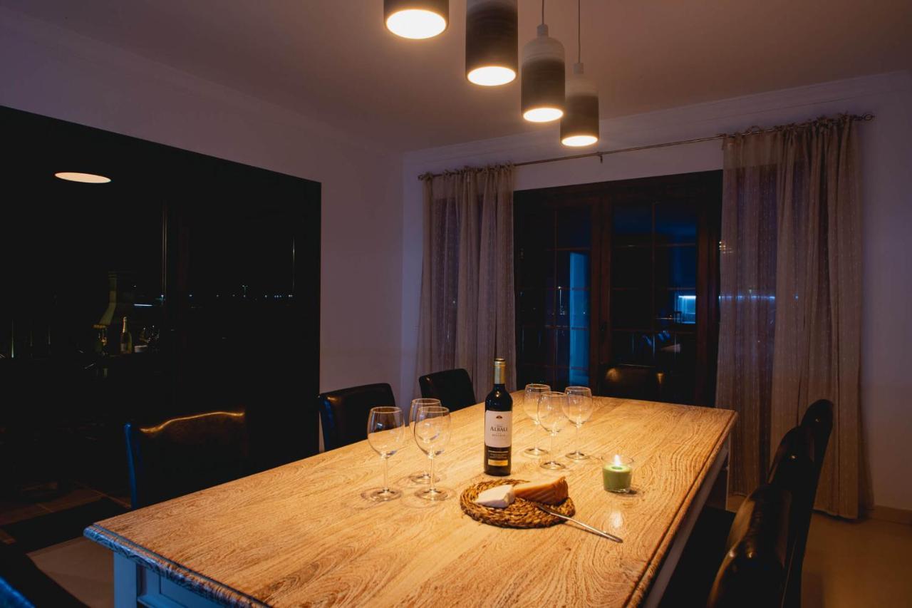 Villa Vista Reina - Luxury 6 Bedroom - Heated Pool- Views - Pool Table - Vista Lobos - Playa Blanca Екстер'єр фото